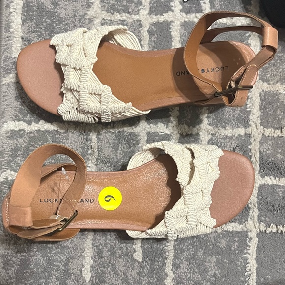 Lucky Brand wood and crochet sandal‎ NEW size 9 - Picture 2 of 7